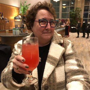 Meet your Posher, Arlene